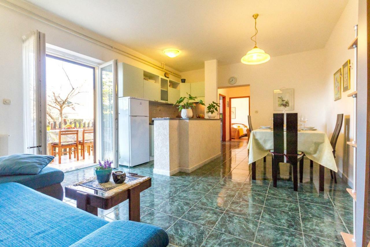 Lori Apartma Fazana