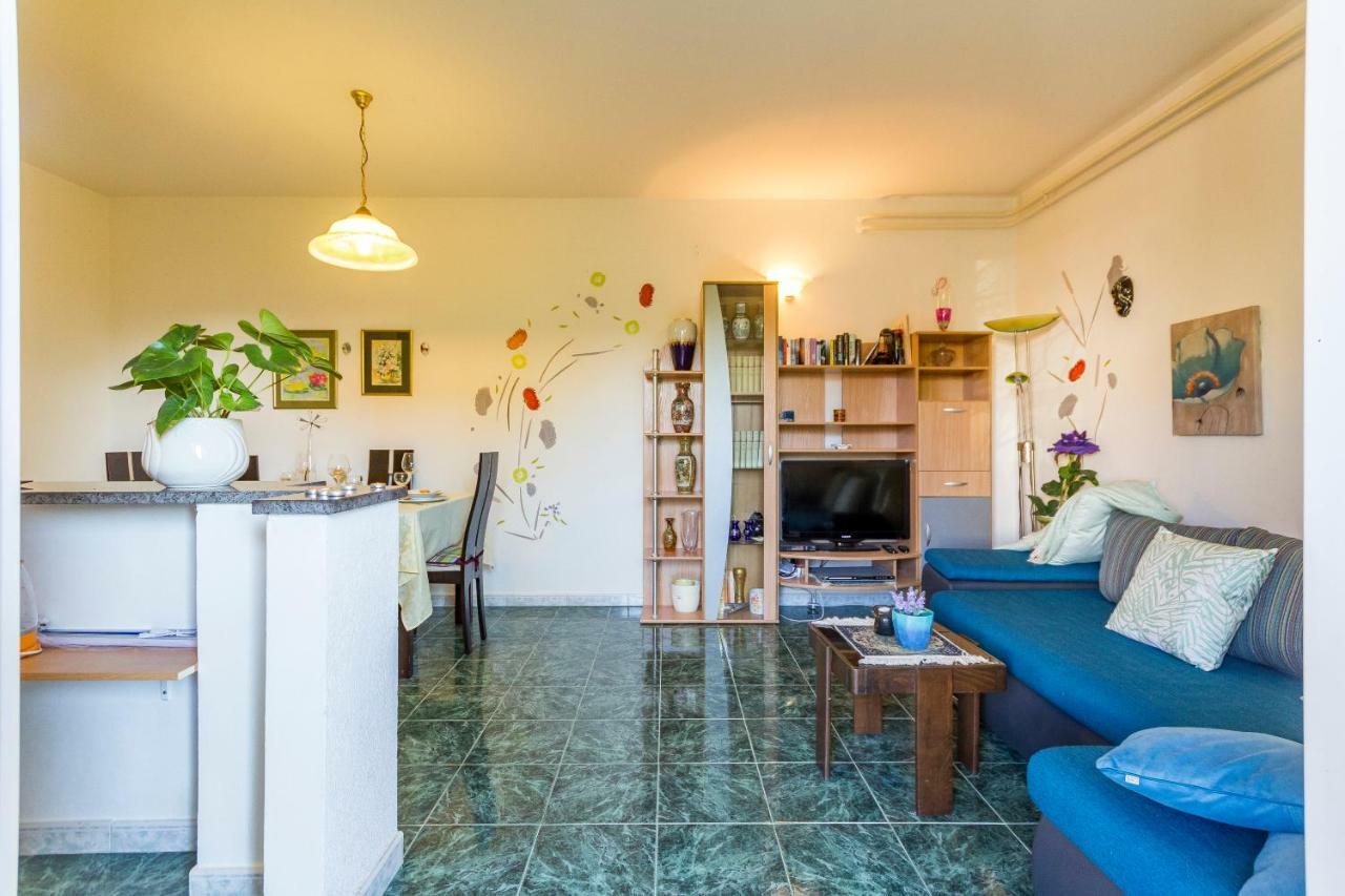 Apartment Lori Fazana